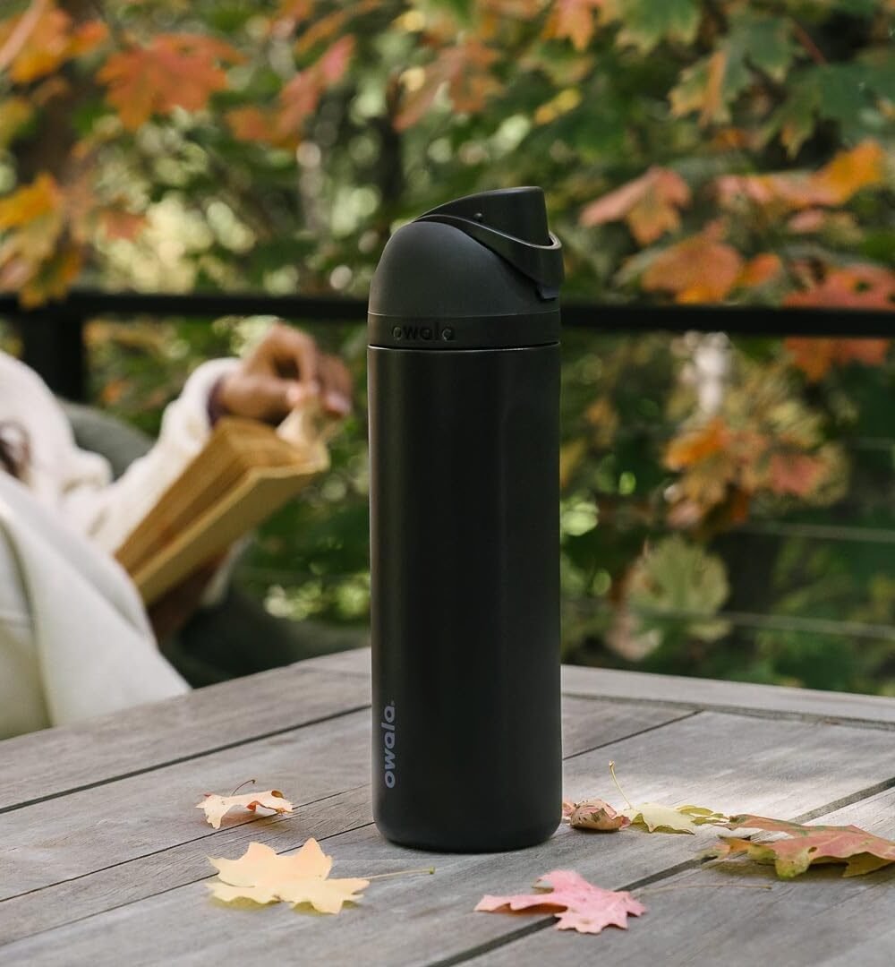 Owala Freesip Insulated Staless Steel Water Bottle - Image 7