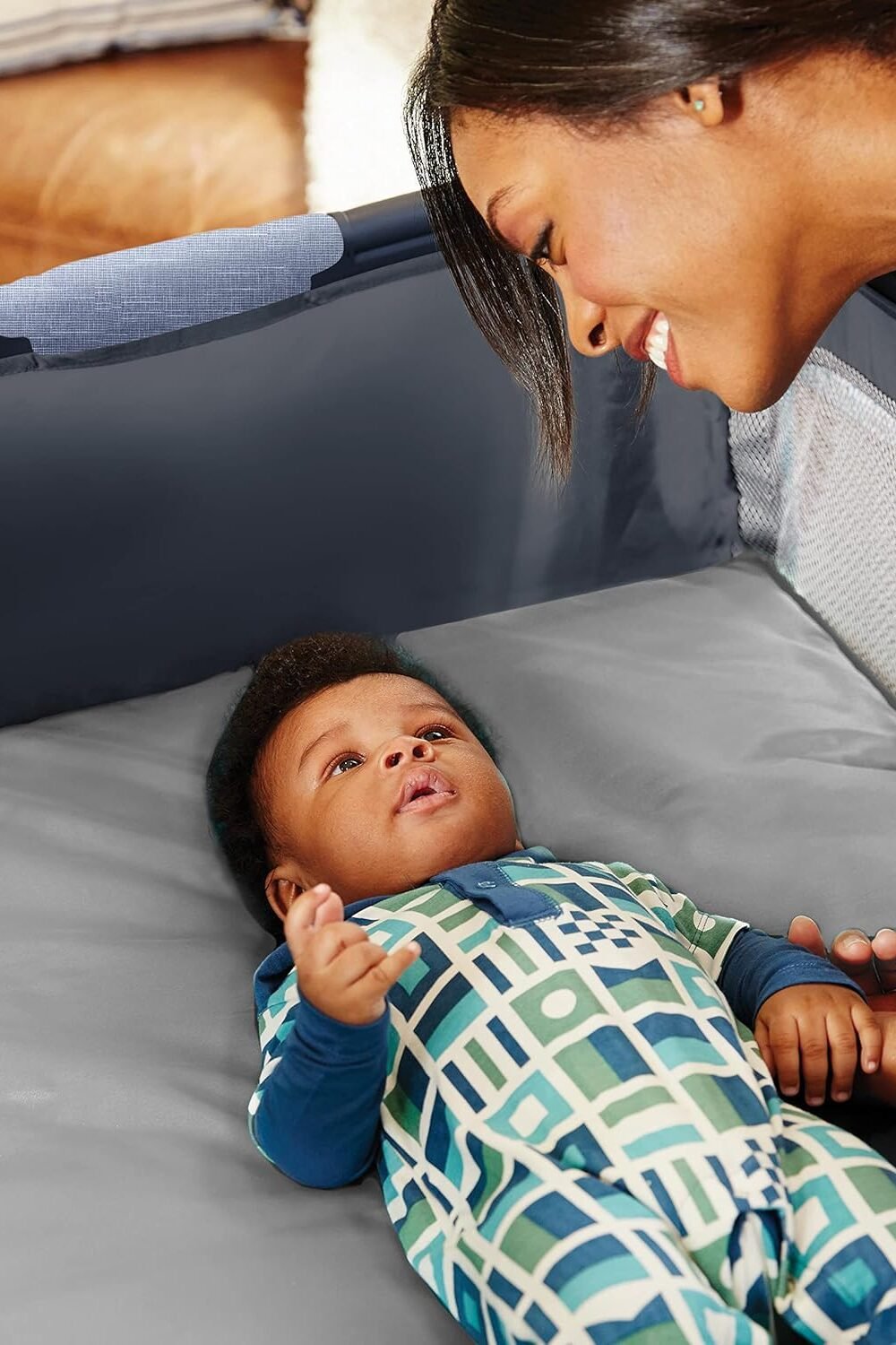 Graco Pack 'N Play Simple Solutions Playard - Cam - Image 4