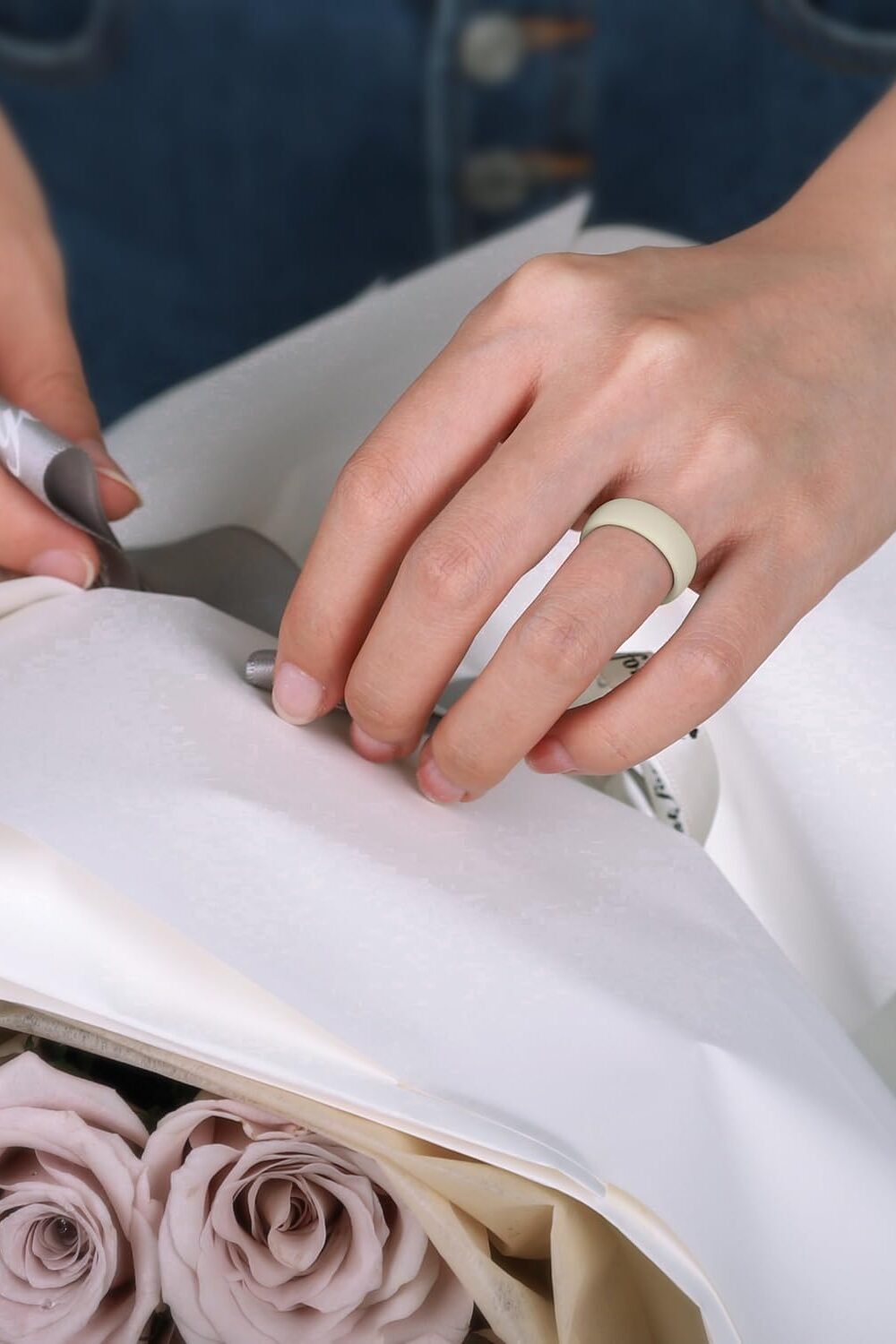 Egnaro Women'S Silicone Engagement Rgs - Ergonomic Design - Image 3