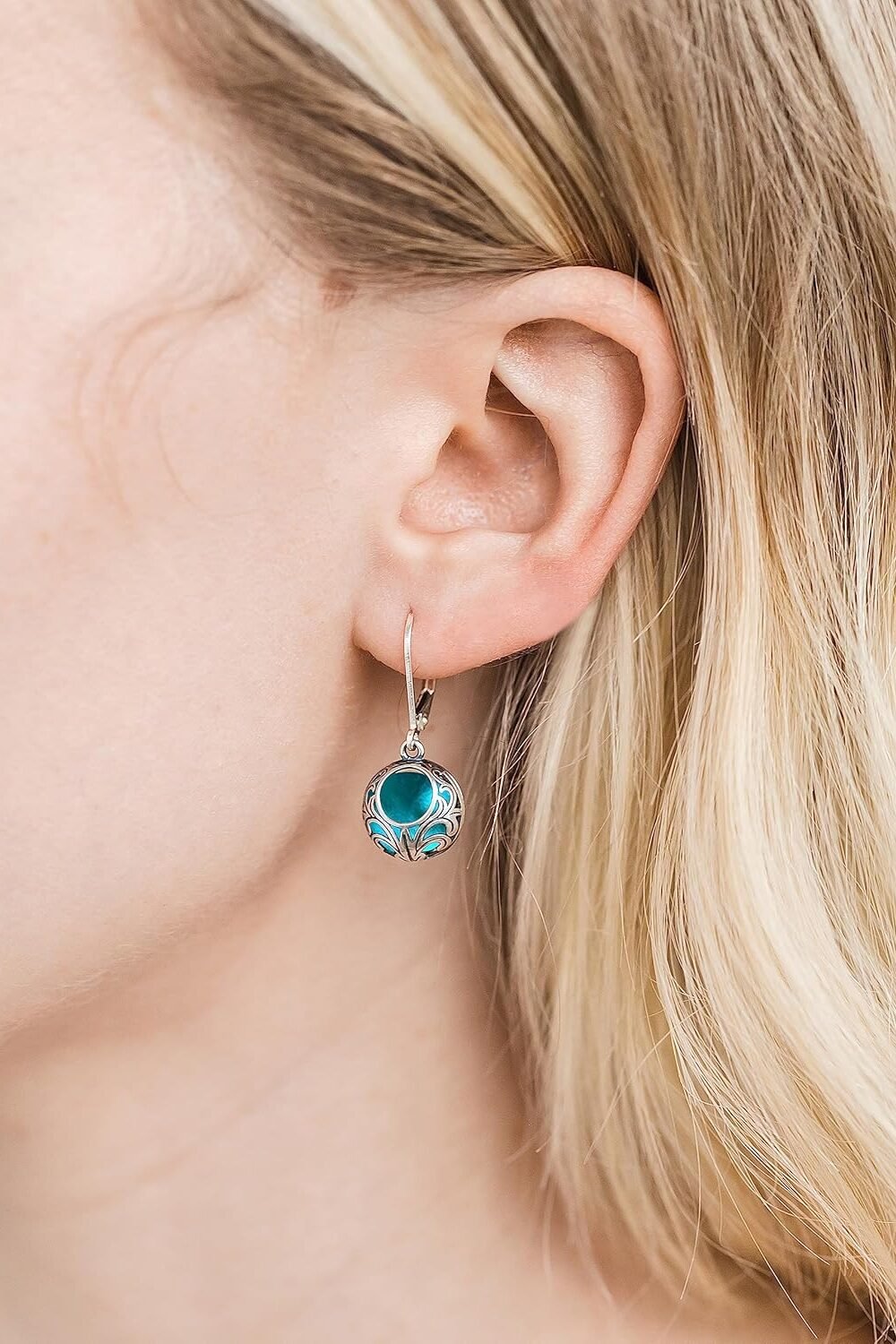 Handmade Vtage Lace Leverback Earrgs - Eco-Friendly Silver - Image 3