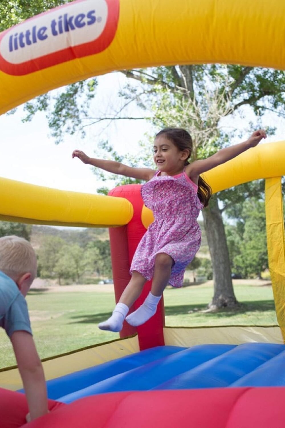 Little Tikes Jump 'n Slide Inflatable Bouncer with Blower 5 Little Tikes Jump 'N Slide Inflatable Bouncer With Blower - Image 5