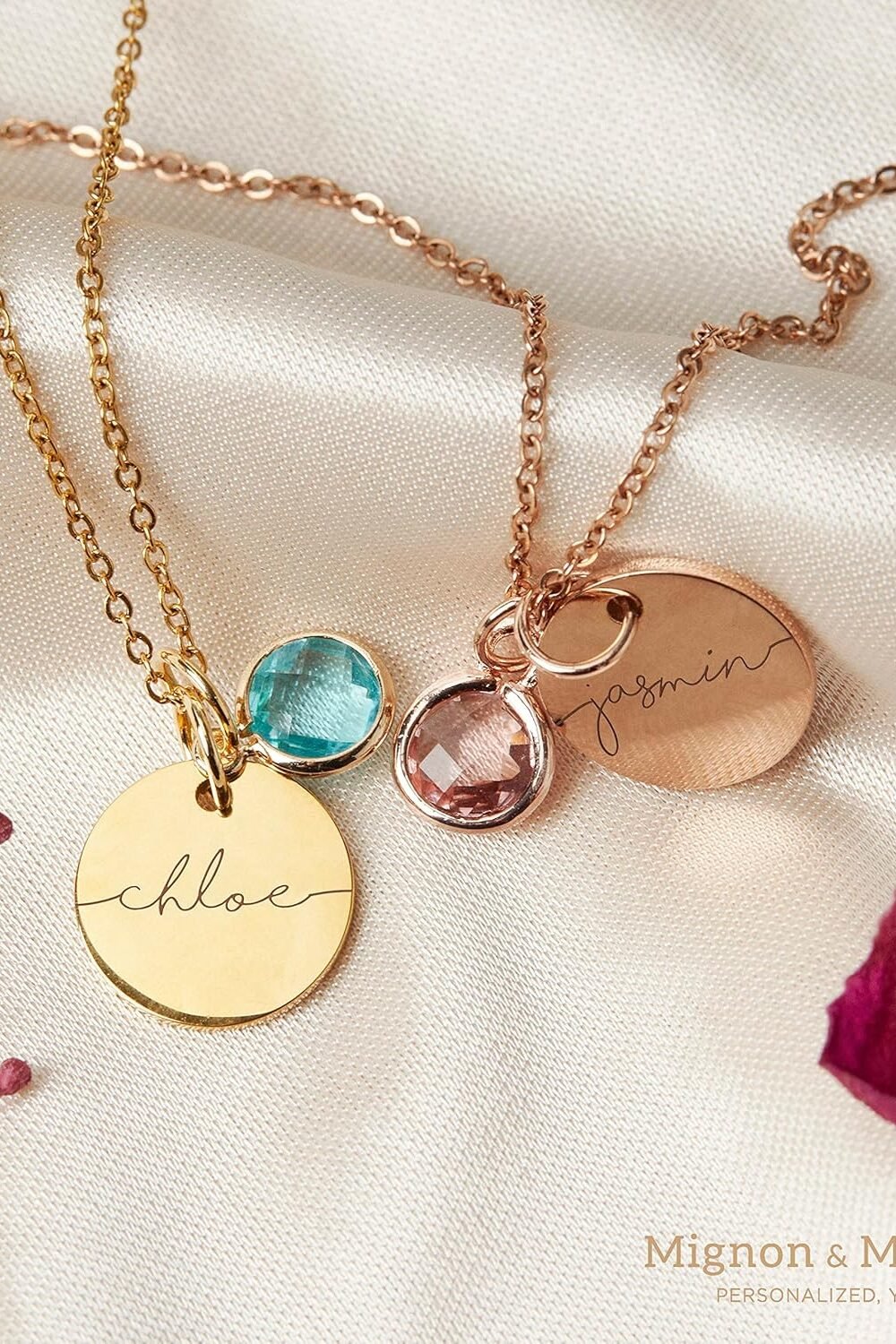 Personalized Gold Plated Name Necklace Moms - Image 2